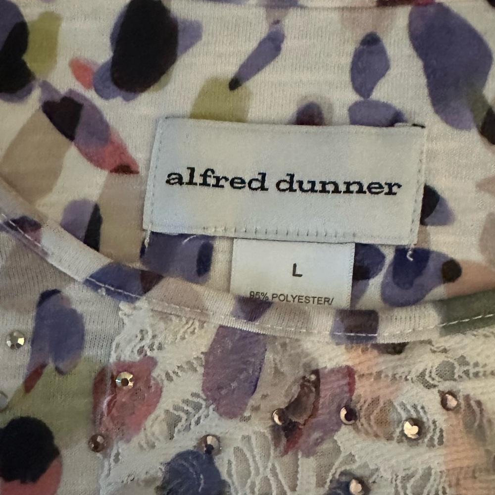 Alfred Dunner Blue Relaxed Blouse with Artistic Pattern - Picture 2 of 2